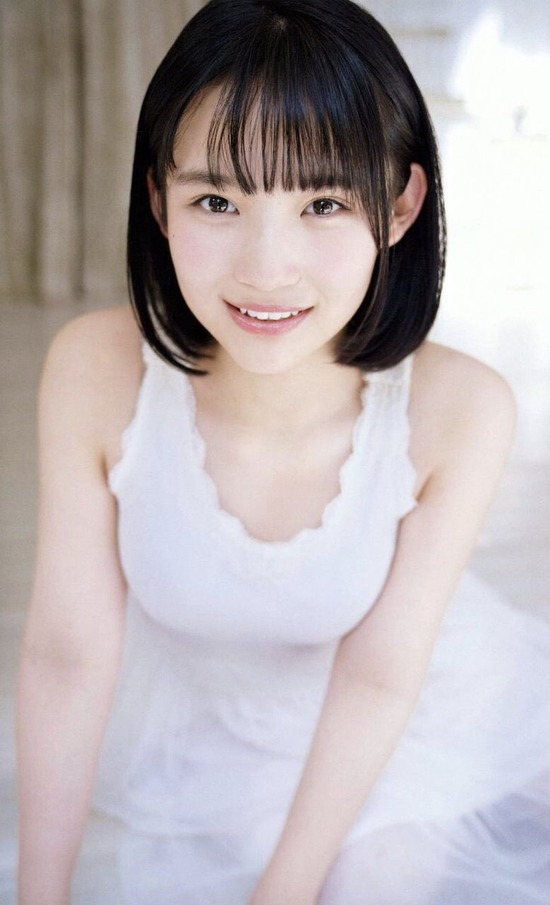 AKB48を引退した矢作萌夏ちゃん(17)のFカップ巨乳をじっくり眺める画像まとめｗｗｗｗｗ(40枚)・15枚目