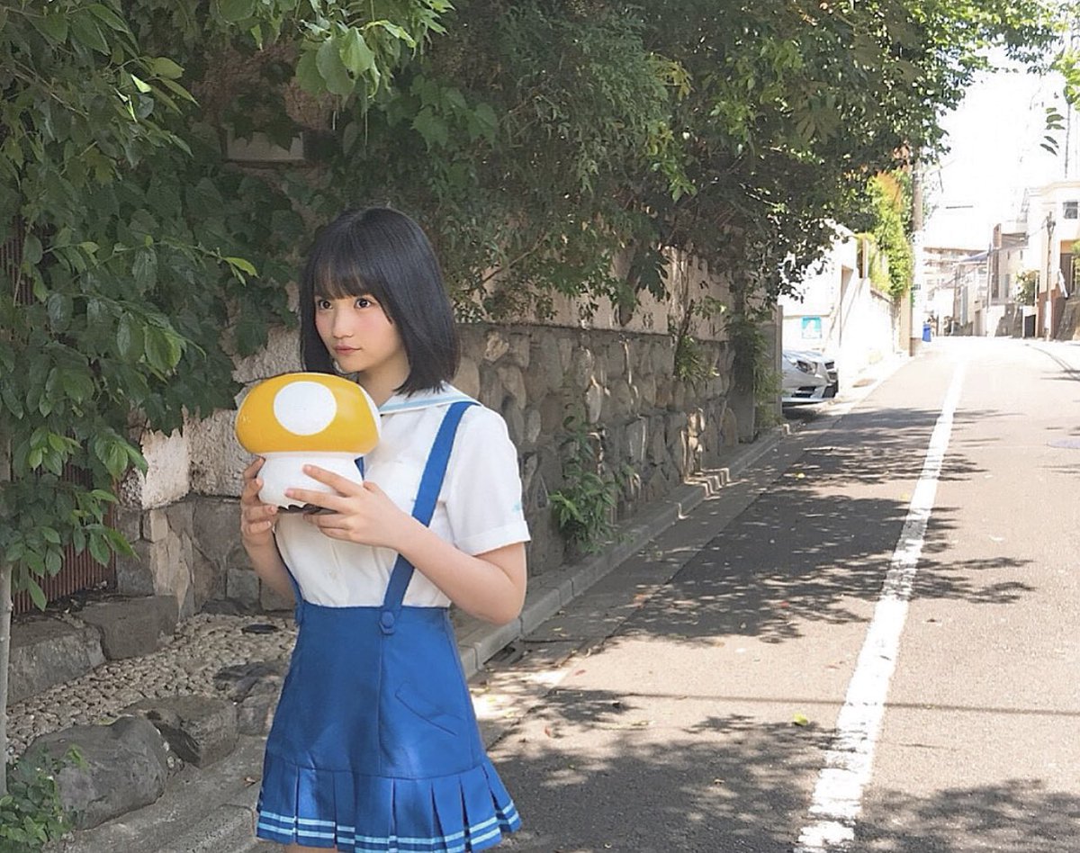 AKB48を引退した矢作萌夏ちゃん(17)のFカップ巨乳をじっくり眺める画像まとめｗｗｗｗｗ(40枚)・9枚目