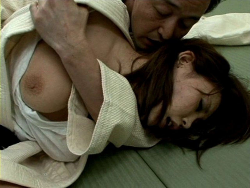 柔道で女の子の道着が肌蹴けてB地区をポロッちゃった瞬間撮ったから晒すｗｗｗｗｗｗｗ(画像あり)・1枚目