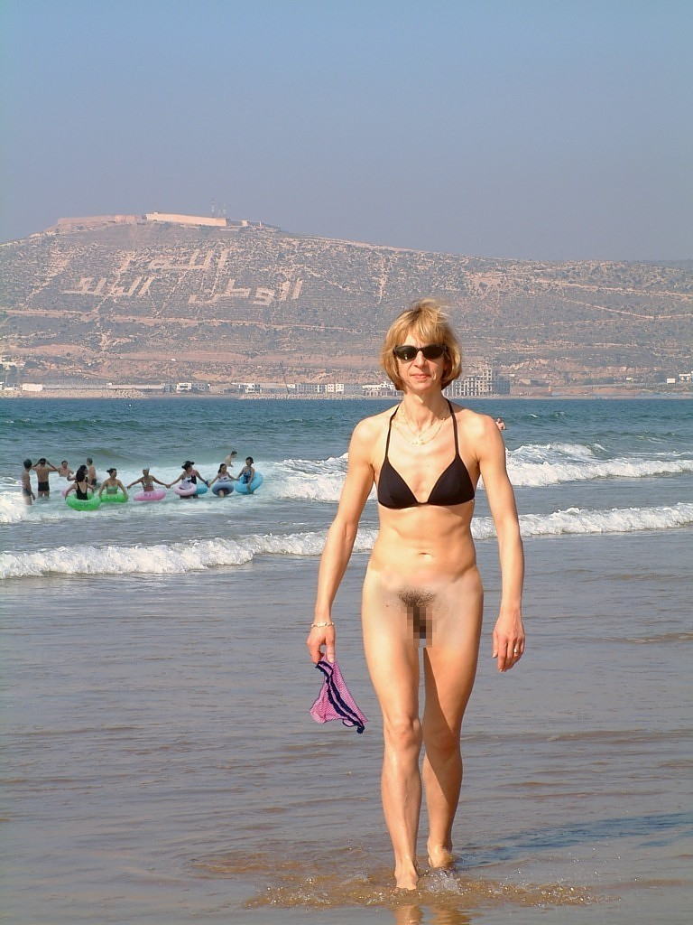 ヌーディストビーチでこの格好のヤツ、全裸より立ち悪い件。(画像あり)・20枚目